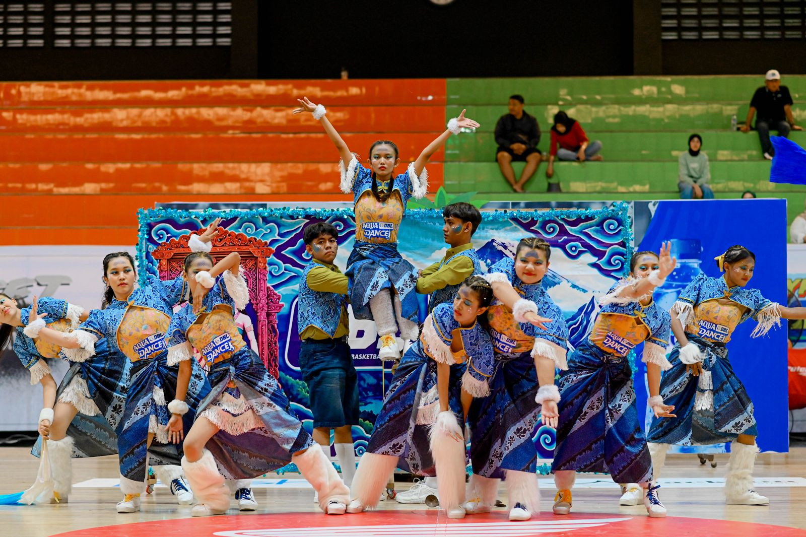 SMAN 2 Pemalang AQUA DBL Dance DBL.ID