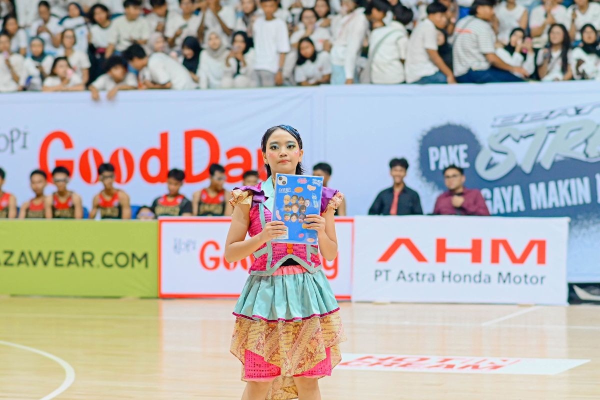 DBL-Dance-Semarang-SMAN-04-Semarang-(Nayma)