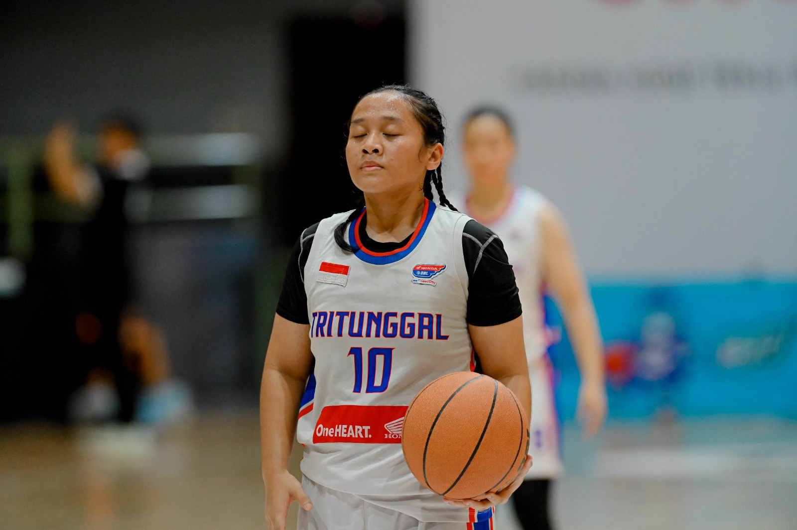DBL-Central-Java-North-SMA-Tritunggal-Semarang-(Putu-Kalista)