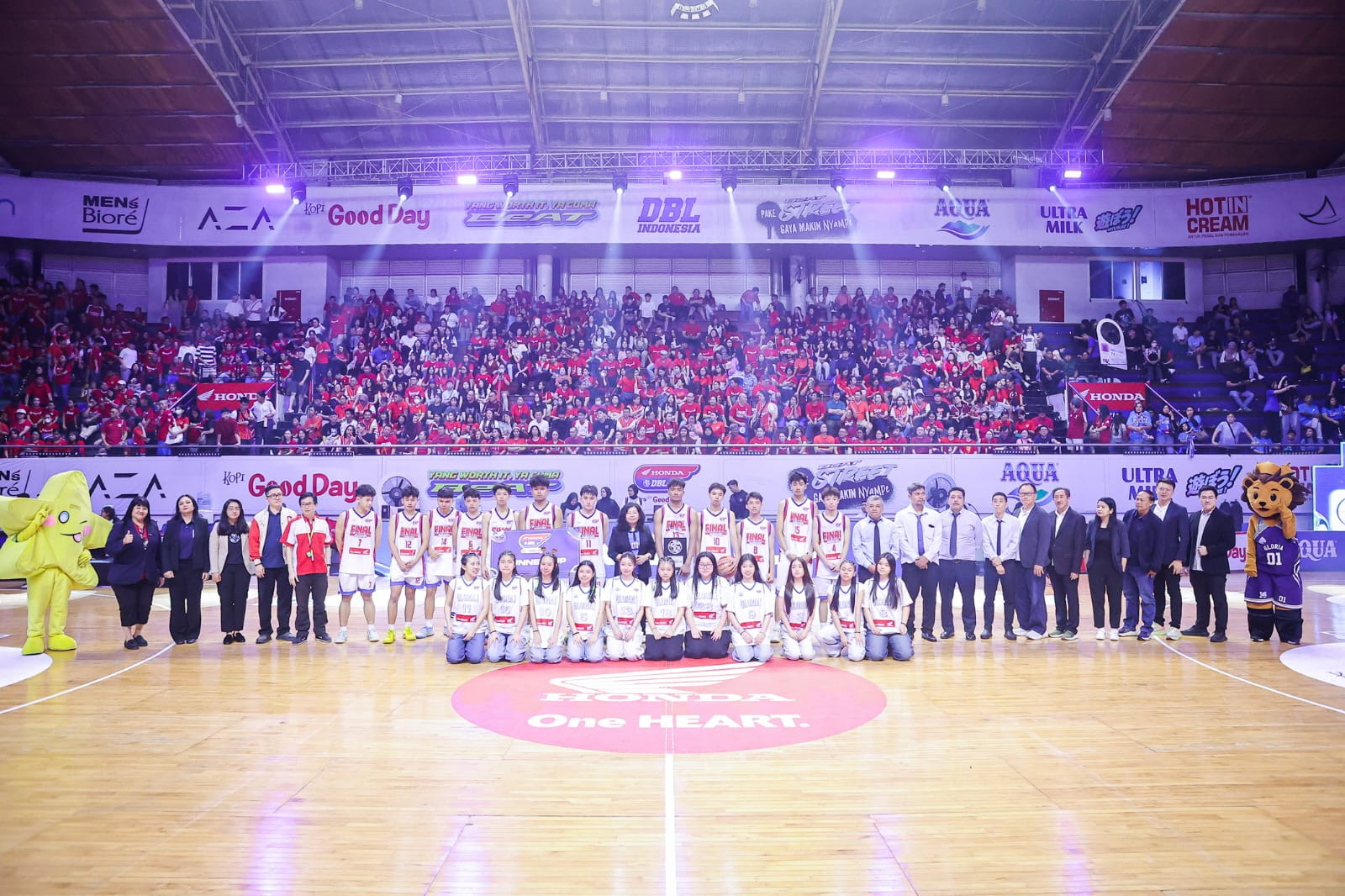 Momen putra Gloria 1 dinobatkan sebagai Runner-up di ajang Honda DBL with Kopi Good Day 2026 East Java