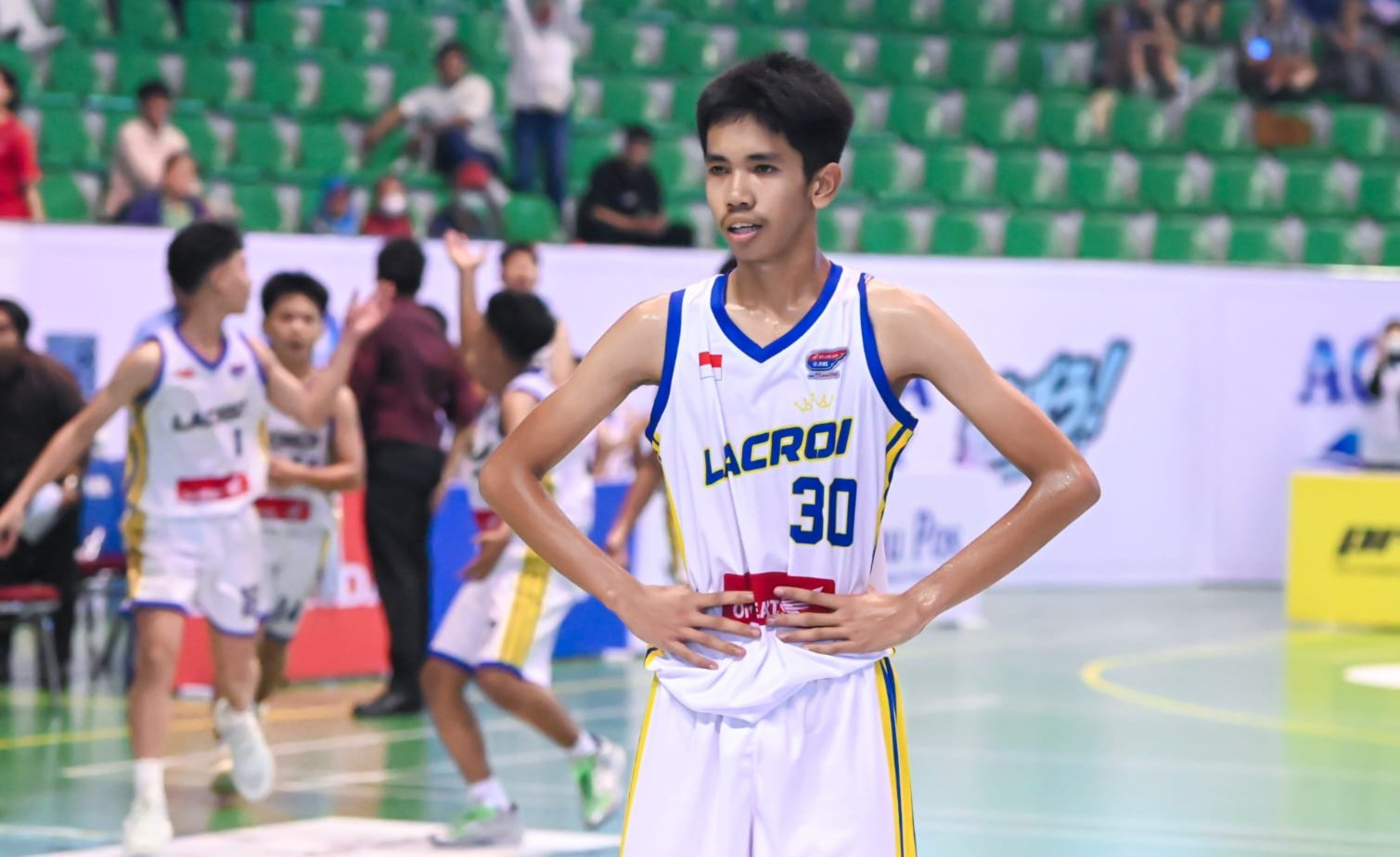Momen Naufal saat berlaga di ajang DBL Riau 2026 yang dilangsungkan di Gelanggang Remaja Pekanbaru 