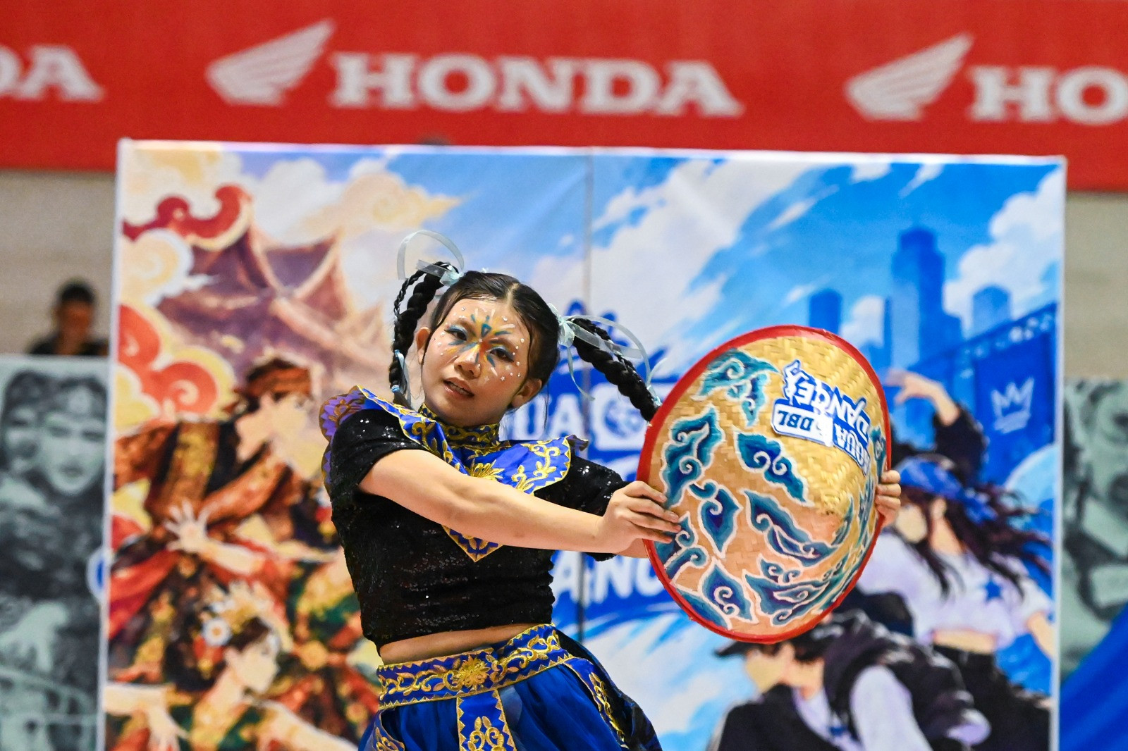 Penampilan SMA Kalam Kudus Selat Panjang di AQUA DBL Dance 2026 Riau