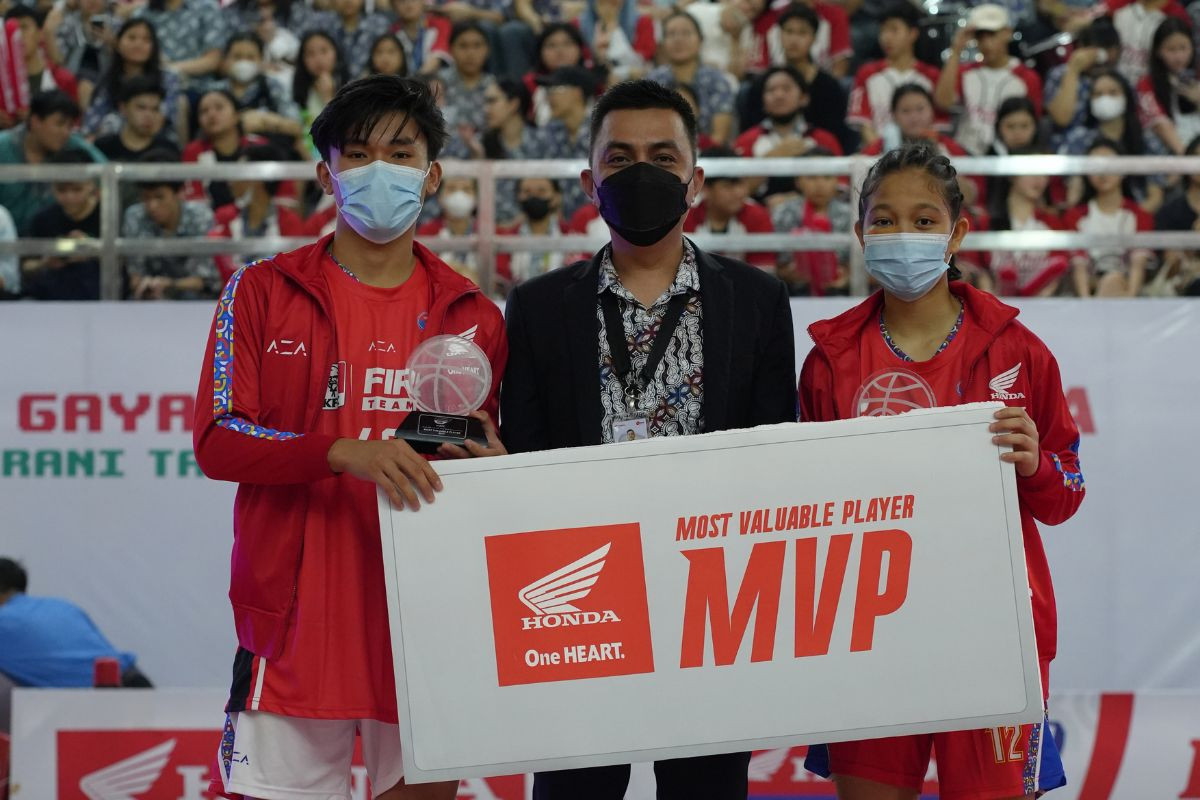 DBL-North-Sulawesi-Jason-Tjioe-(MVP)